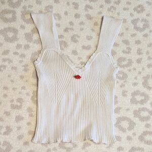 RIHOAS White Ribbed Tank Top with Red Accent
